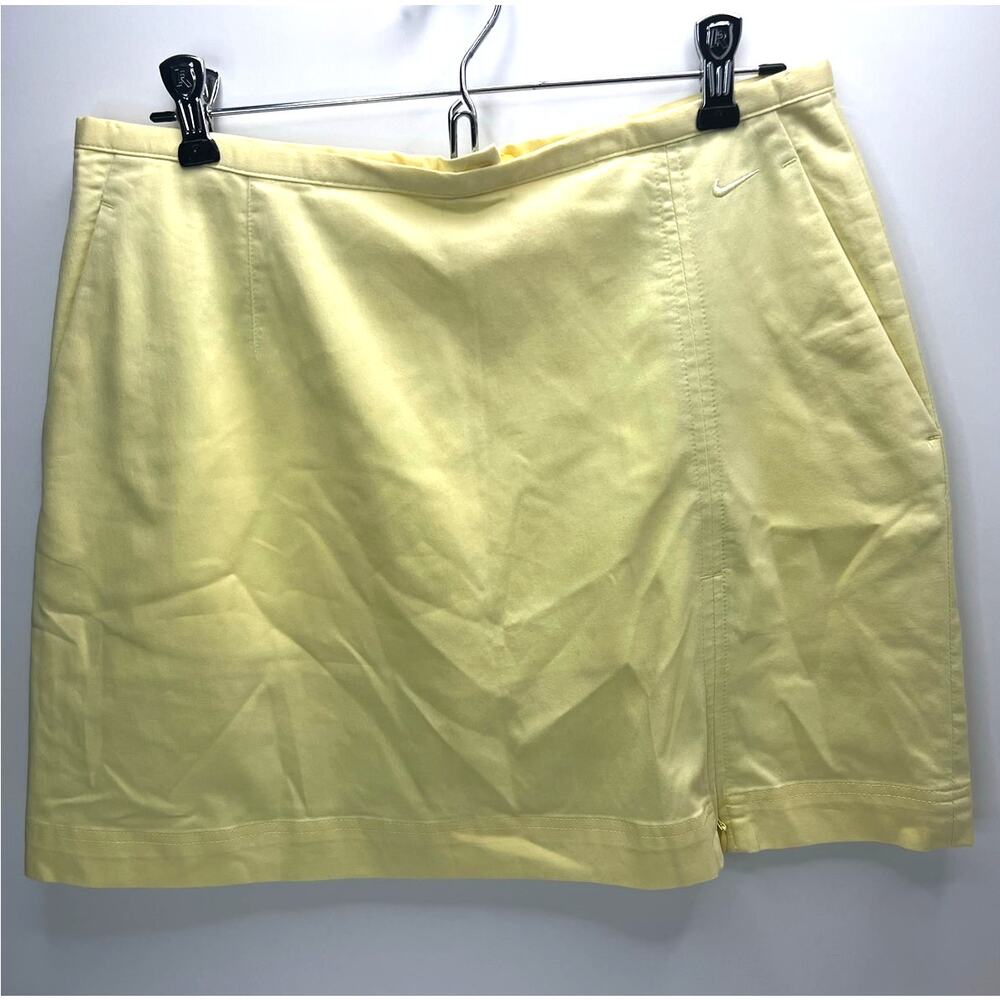 Nike Golf Dri-Fit Skort Yellow Women 8 (Medium) Shorts Skirt Tennis Pockets